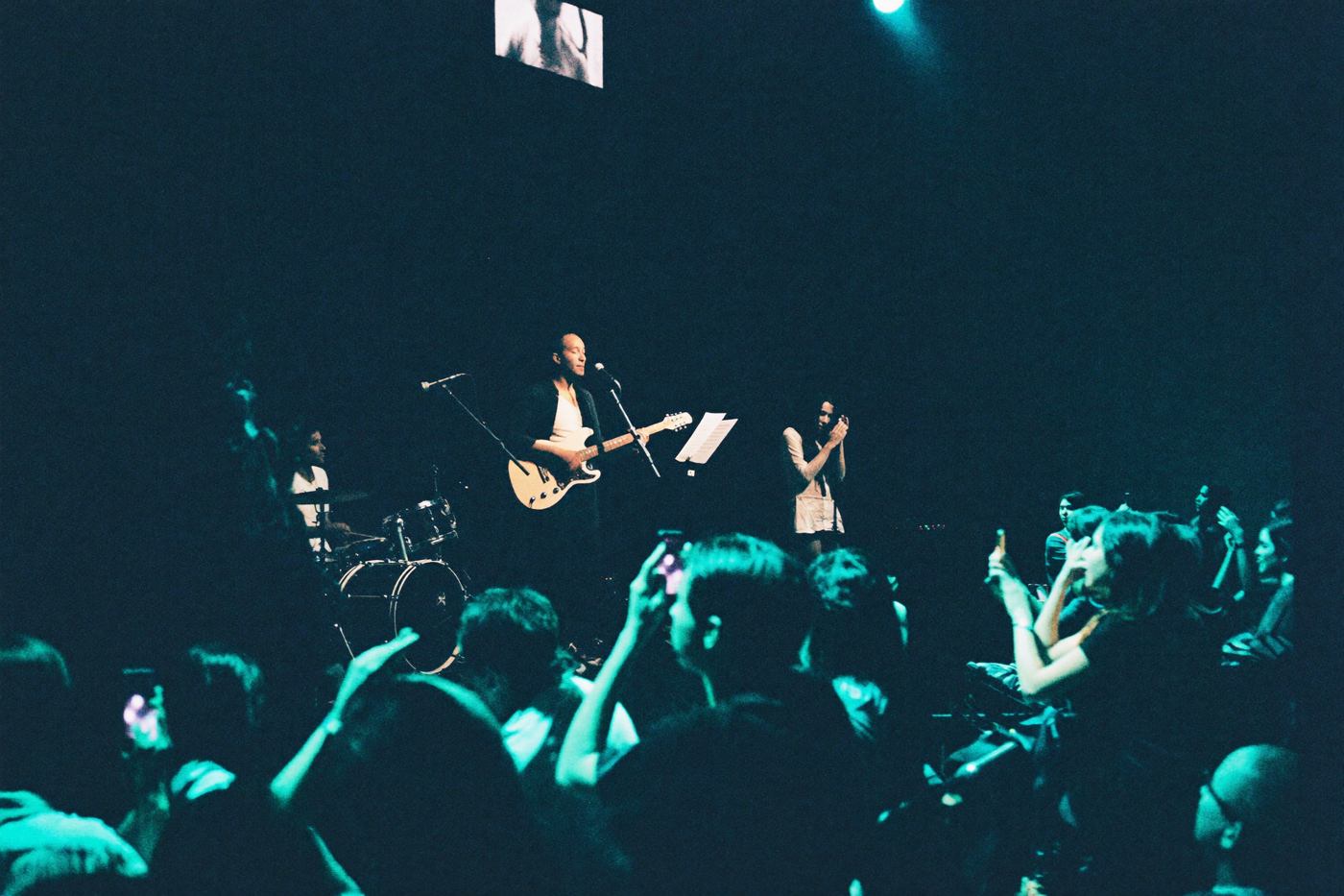 EVENTOS Y CONCIERTOS — espacio libre de celulares 3